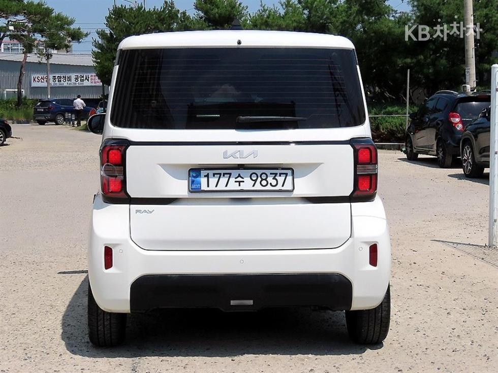 2024 - kia kia