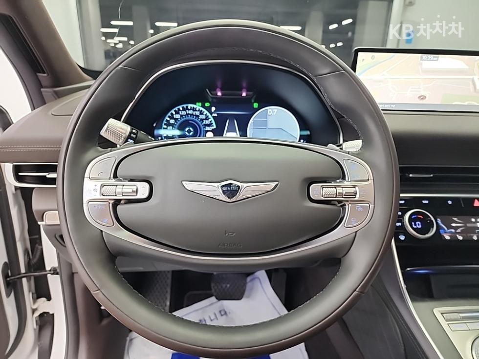 2022 Genesis GV80 photo