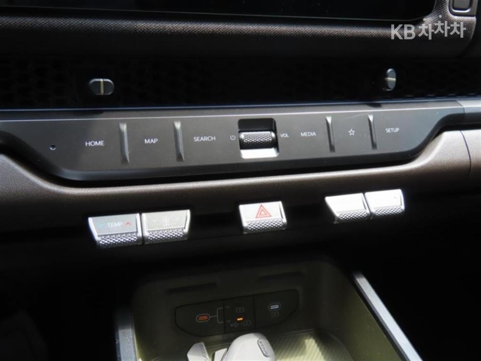 2026 - kia tasman