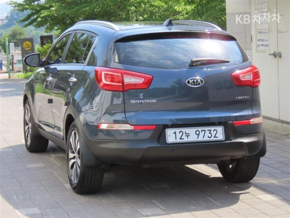 2011 - kia sportage