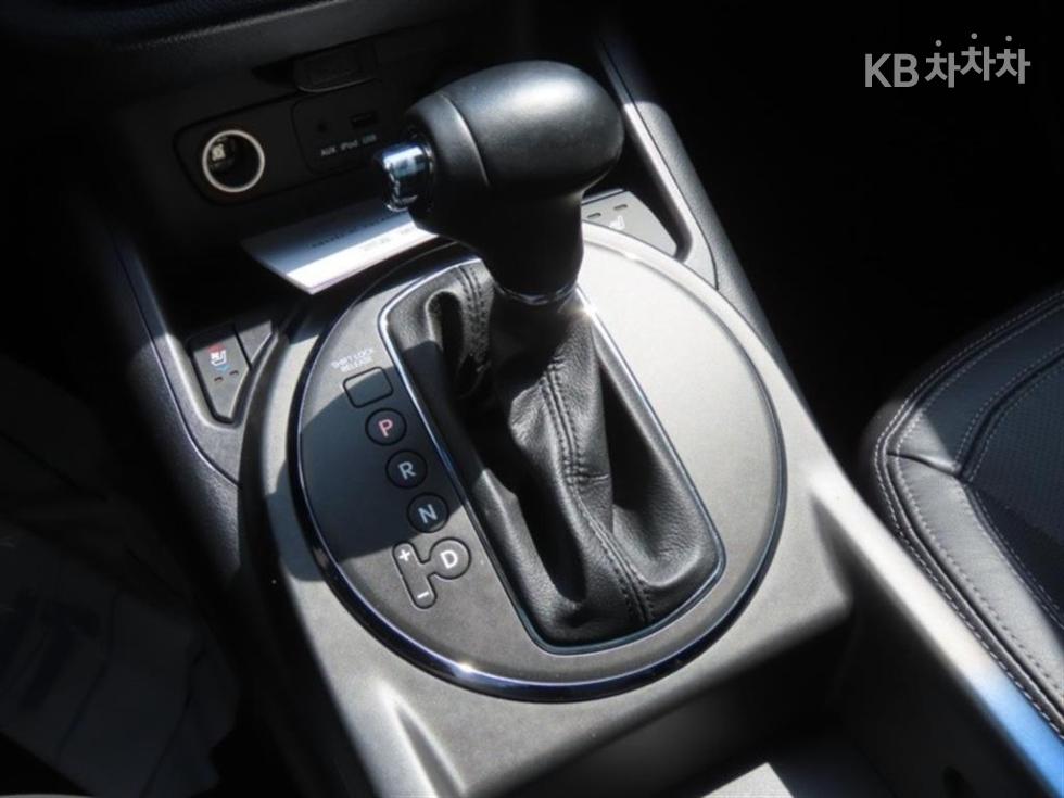 2011 - kia sportage