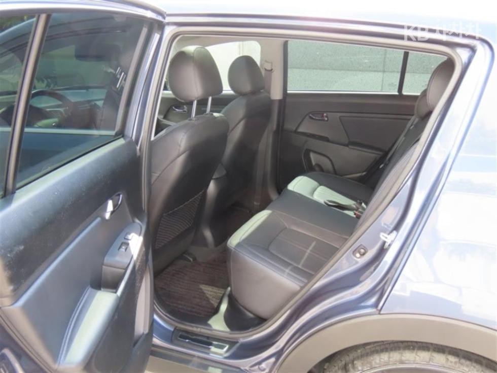 2011 - kia sportage
