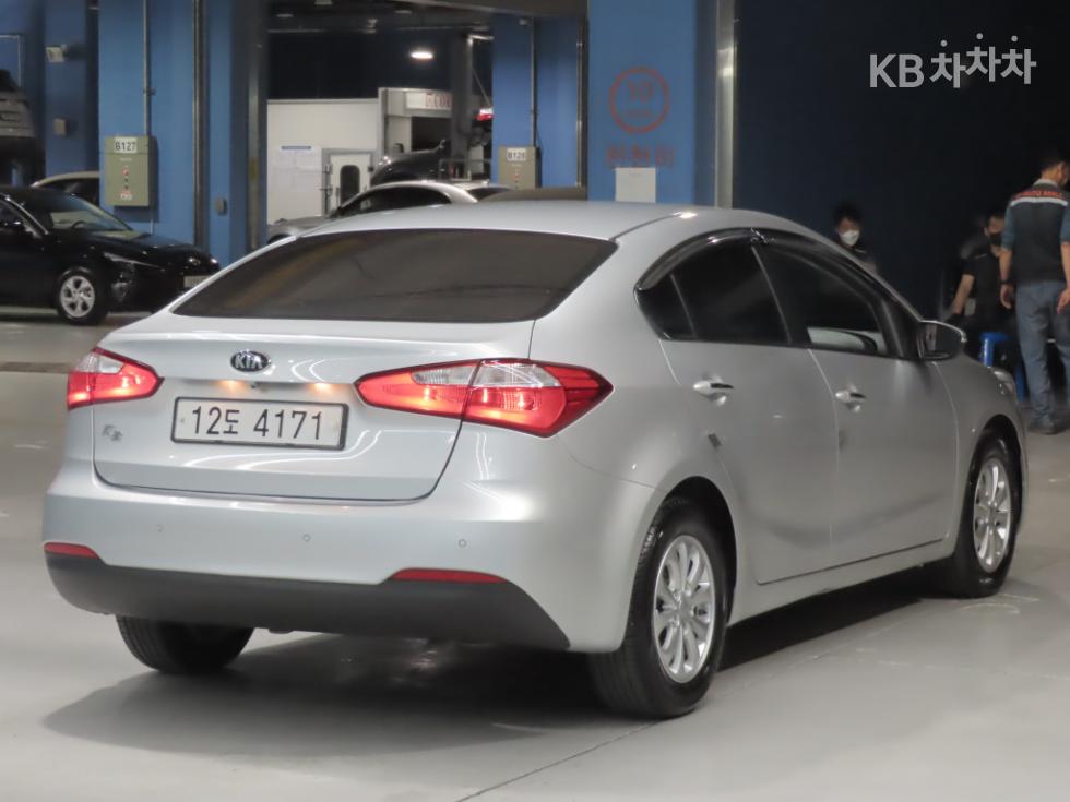 2015 - kia k3