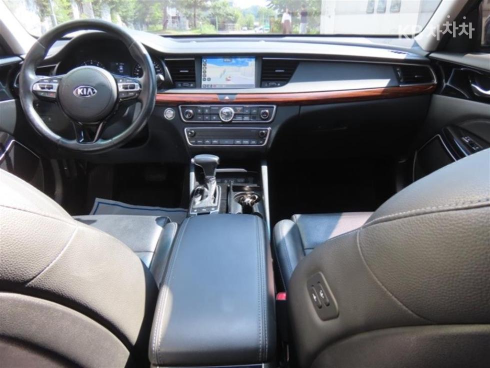 2016 - kia k7