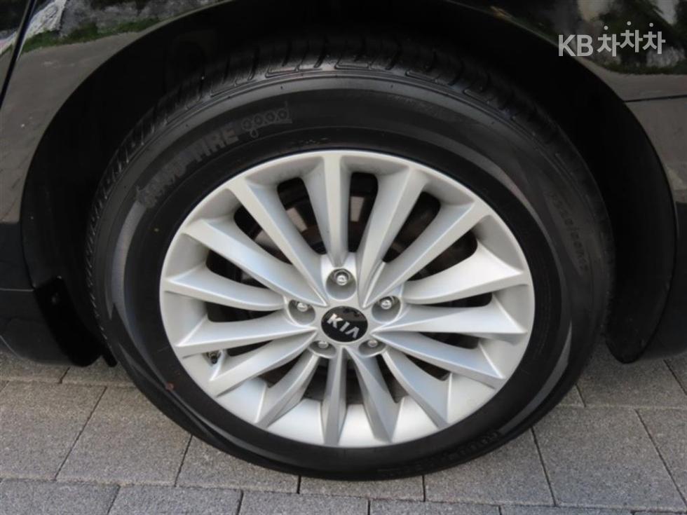2016 - kia k7