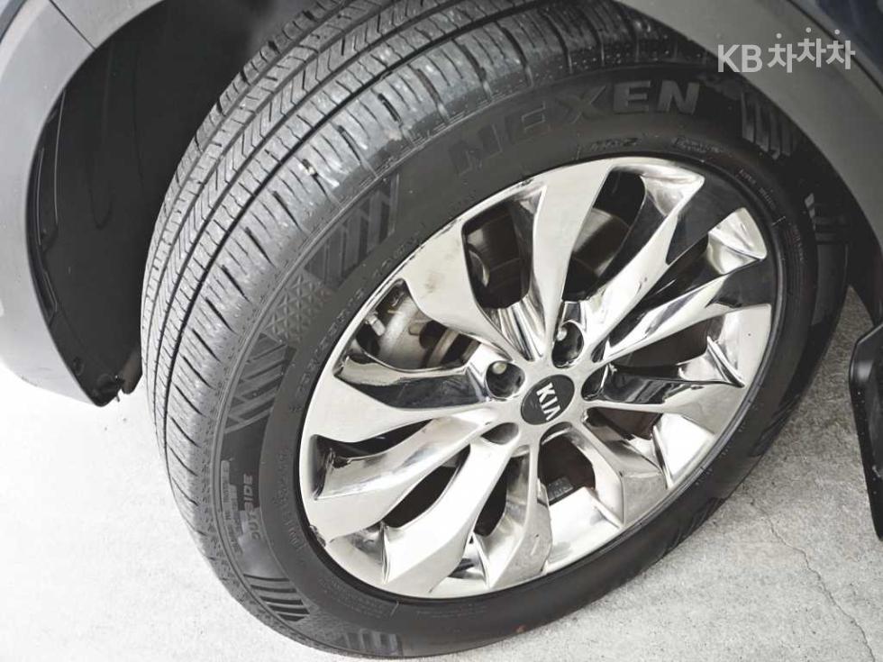 2019 - kia sorento