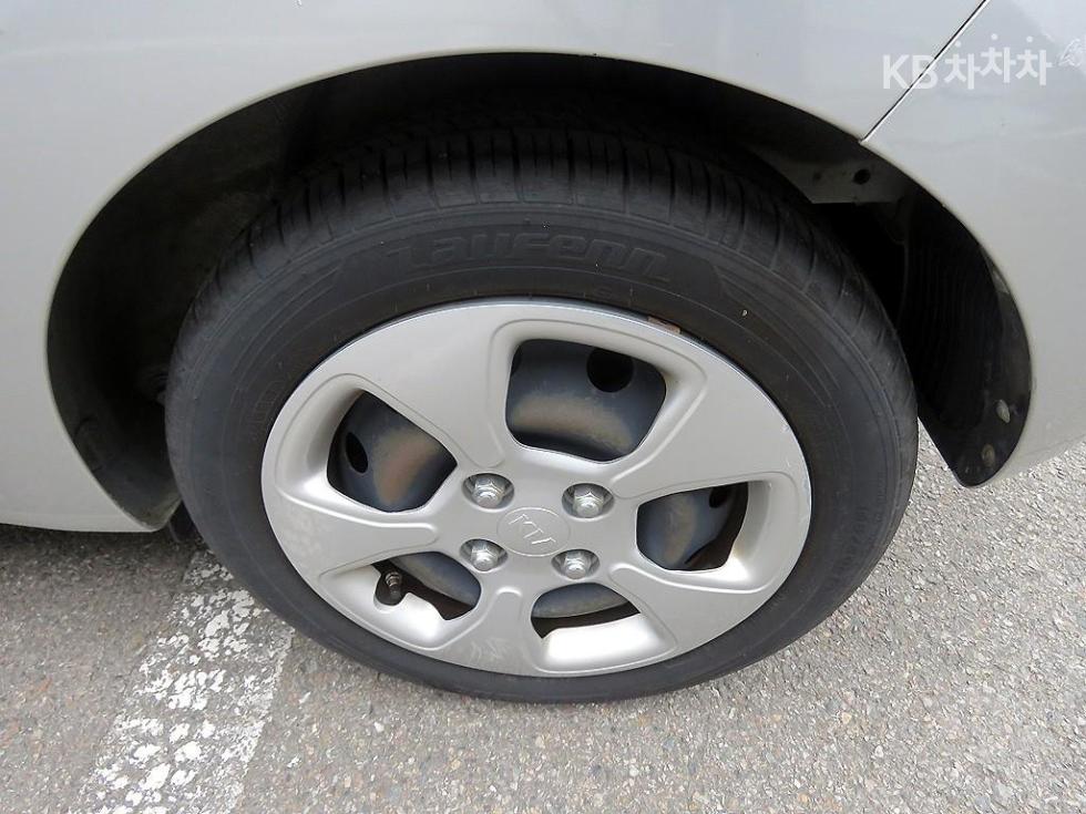 2016 - kia morning