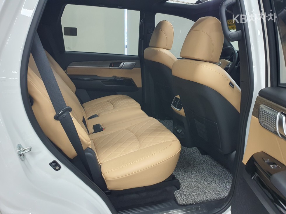 2021 - kia mohave