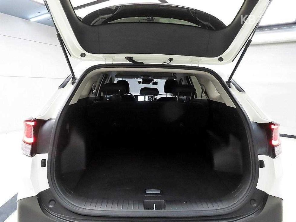 2022 - kia sportage