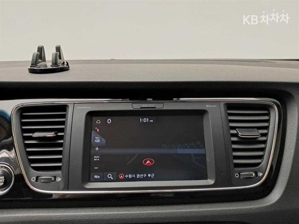 2019 - kia carnival
