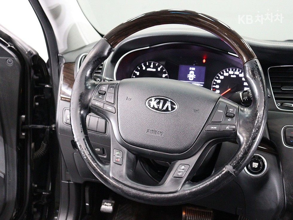 2015 - kia k7