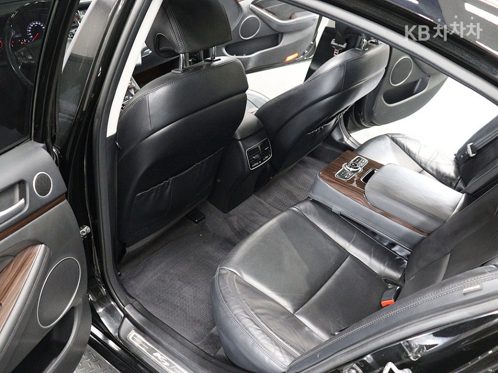 2015 - kia k7