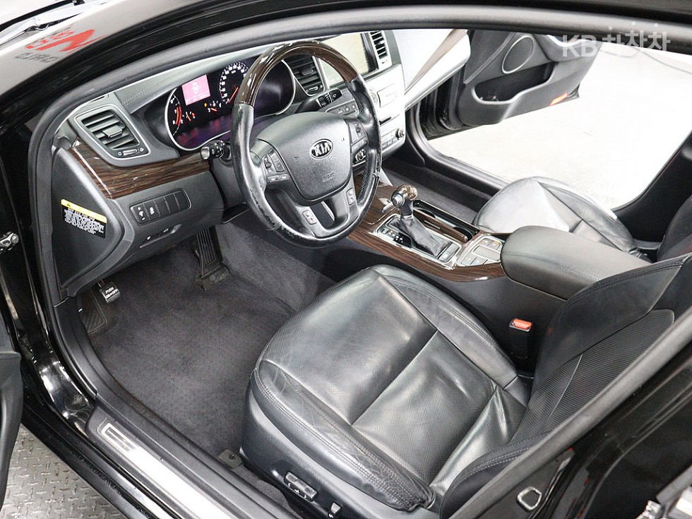 2015 - kia k7