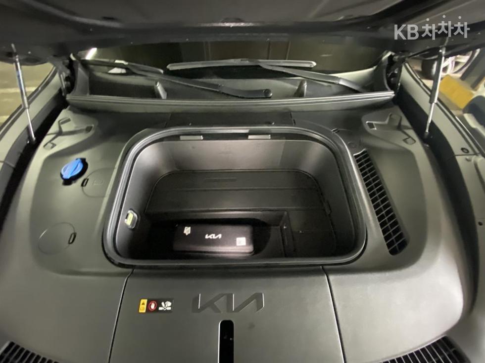 2024 - kia ev9