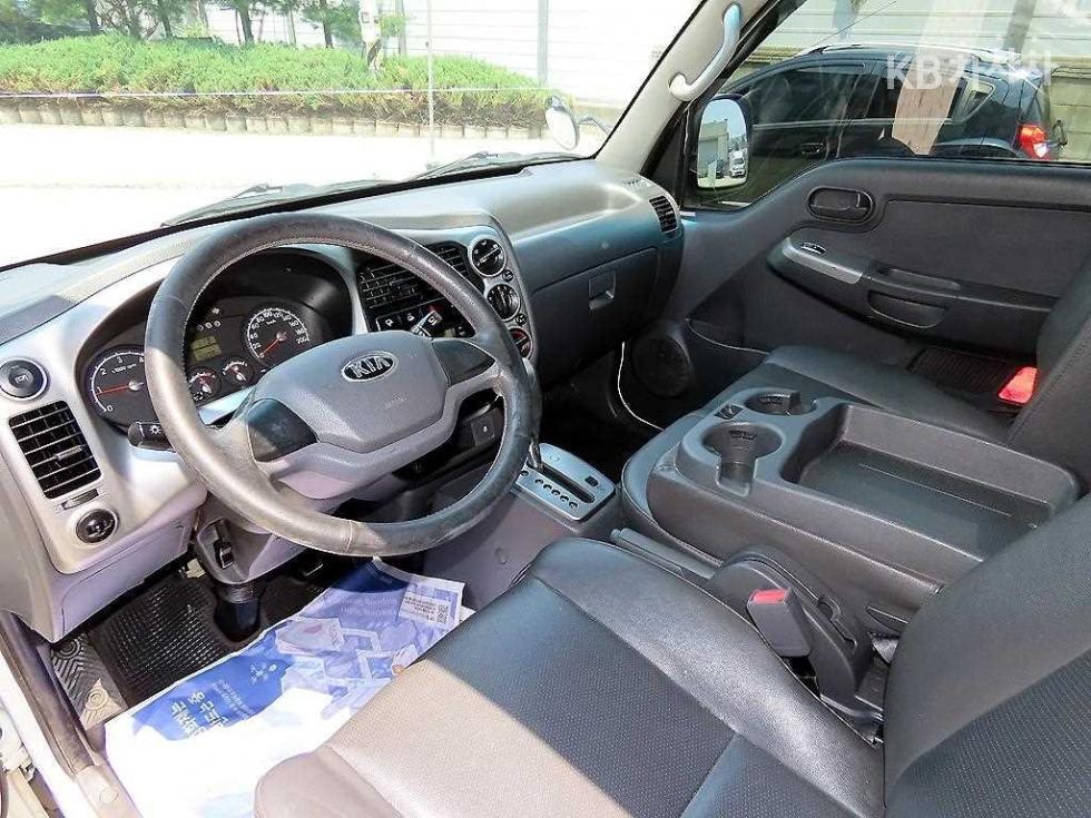 2015 - kia bongo iii