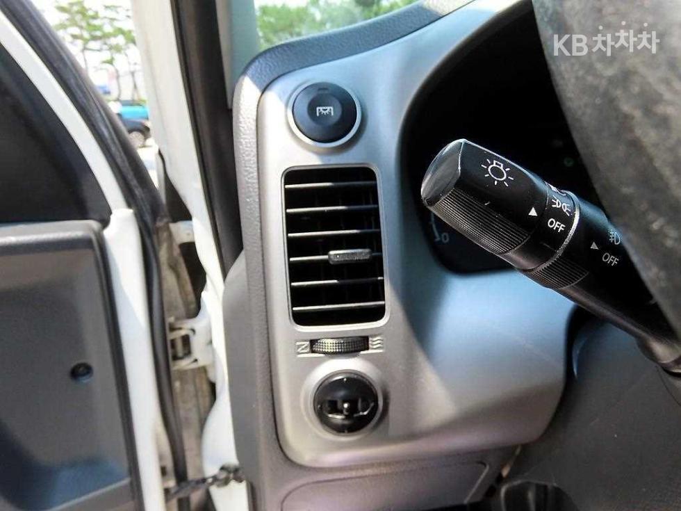 2015 - kia bongo iii