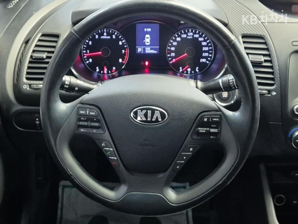 2013 - kia k3