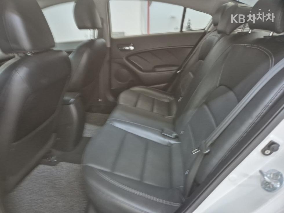 2013 - kia k3