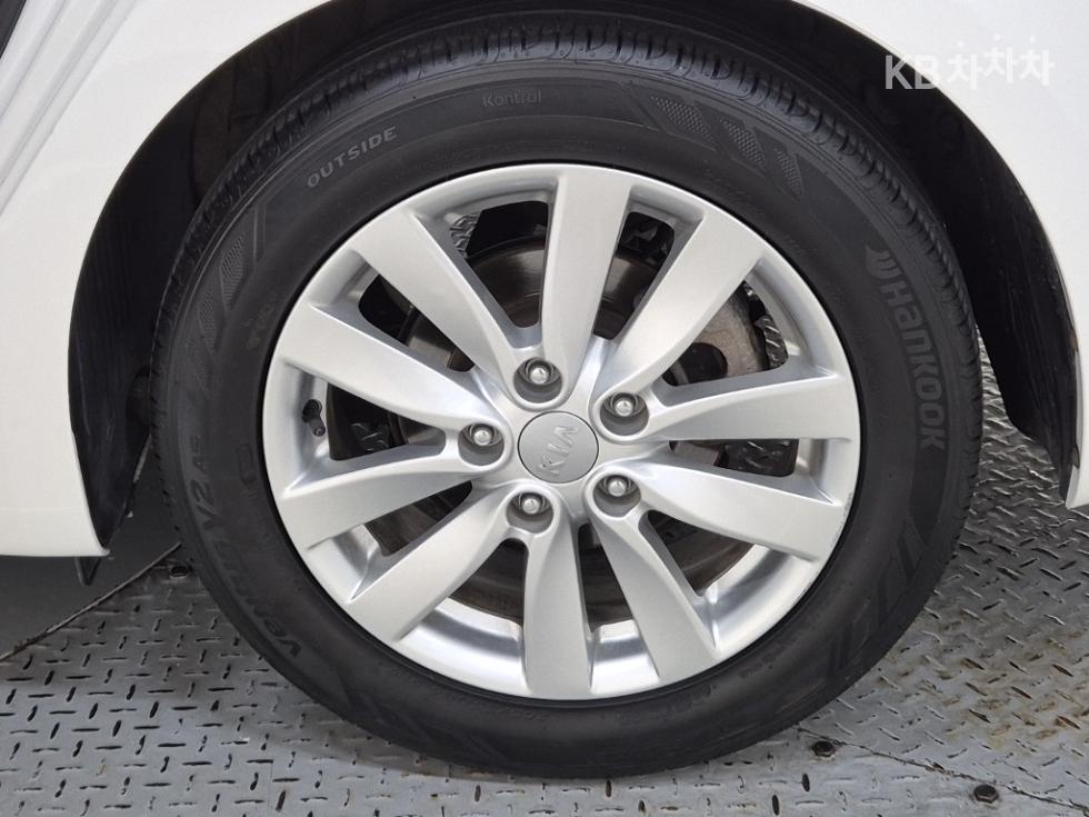 2013 - kia k3