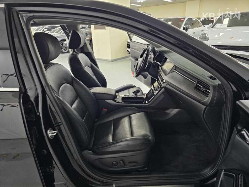 2020 - kia k7