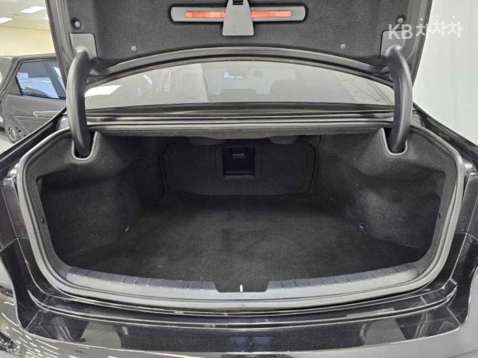 2020 - kia k7