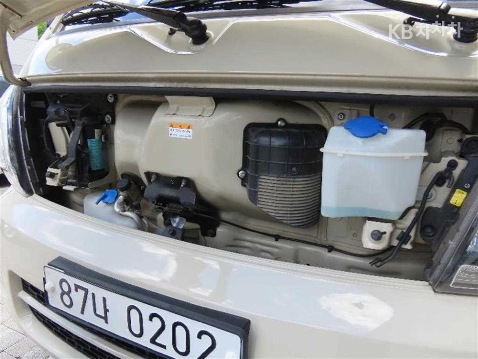 2020 - kia bongo iii