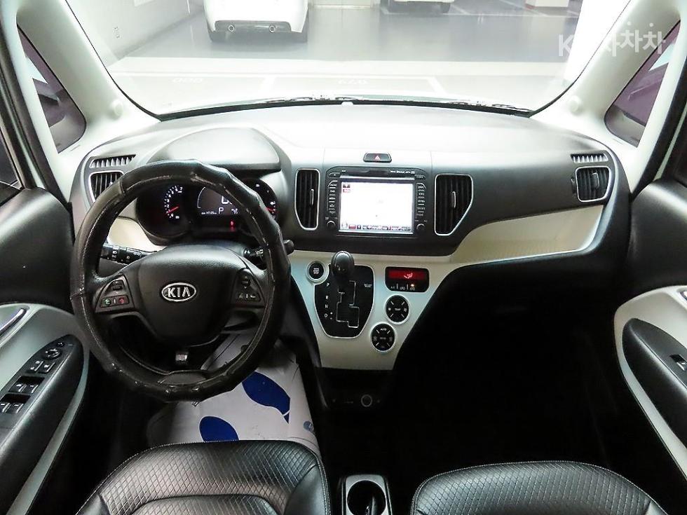 2012 - kia ray
