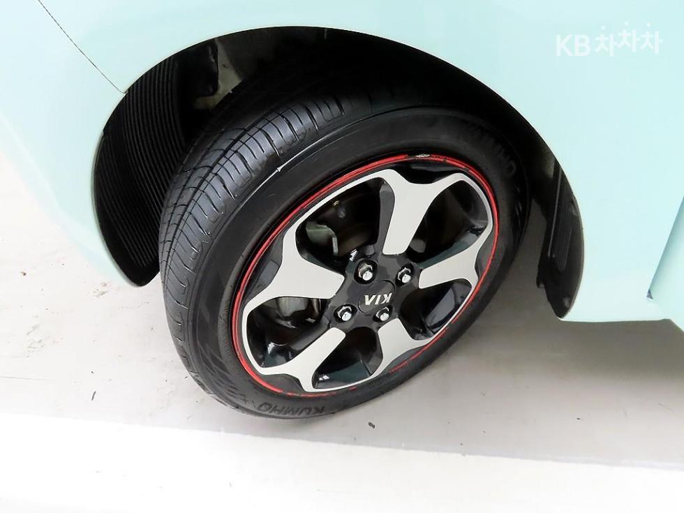2012 - kia ray