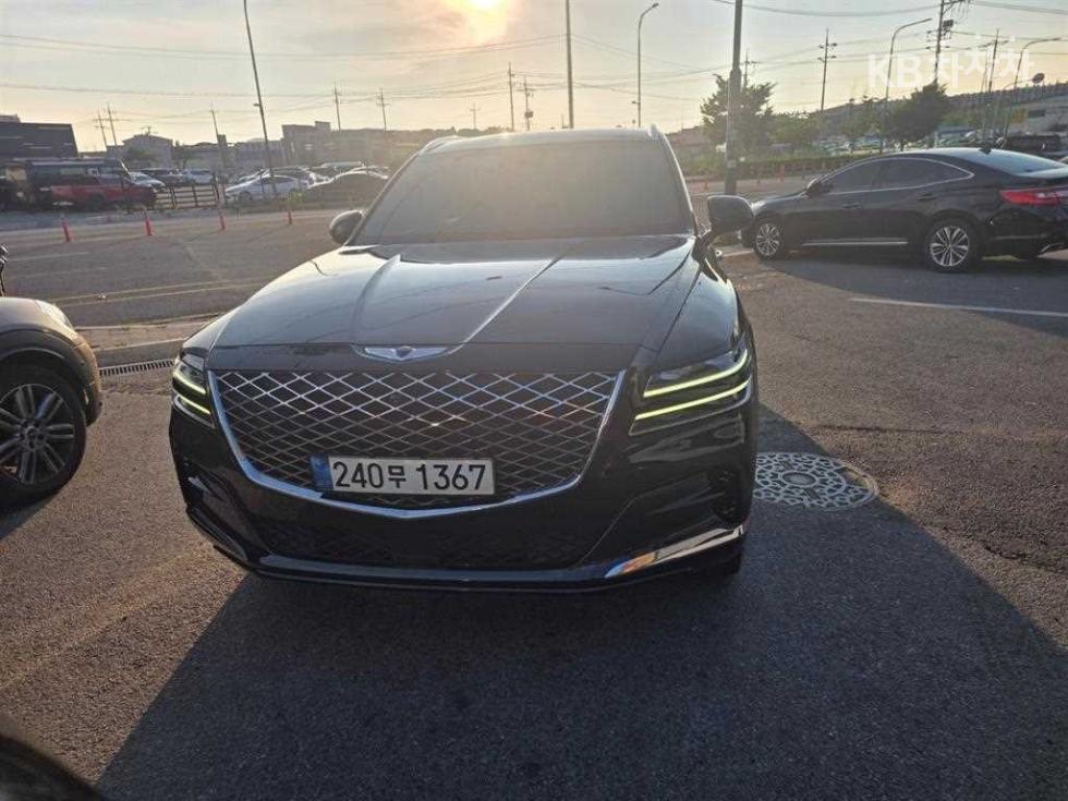 2021 Genesis GV80 photo