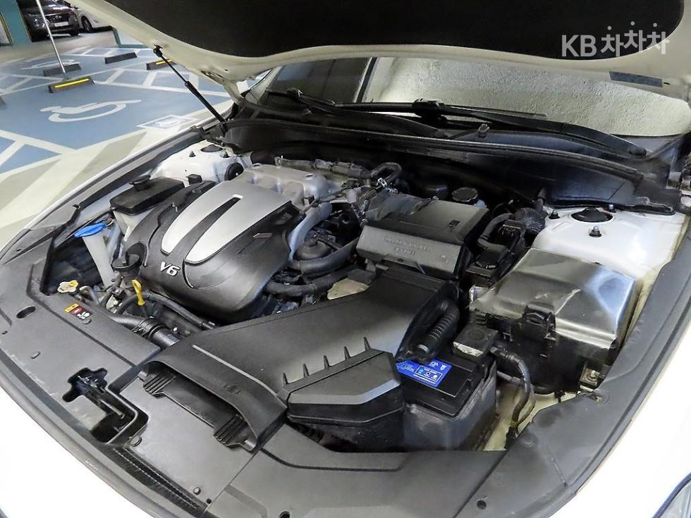 Hyundai Grandeur — miniaturë 19