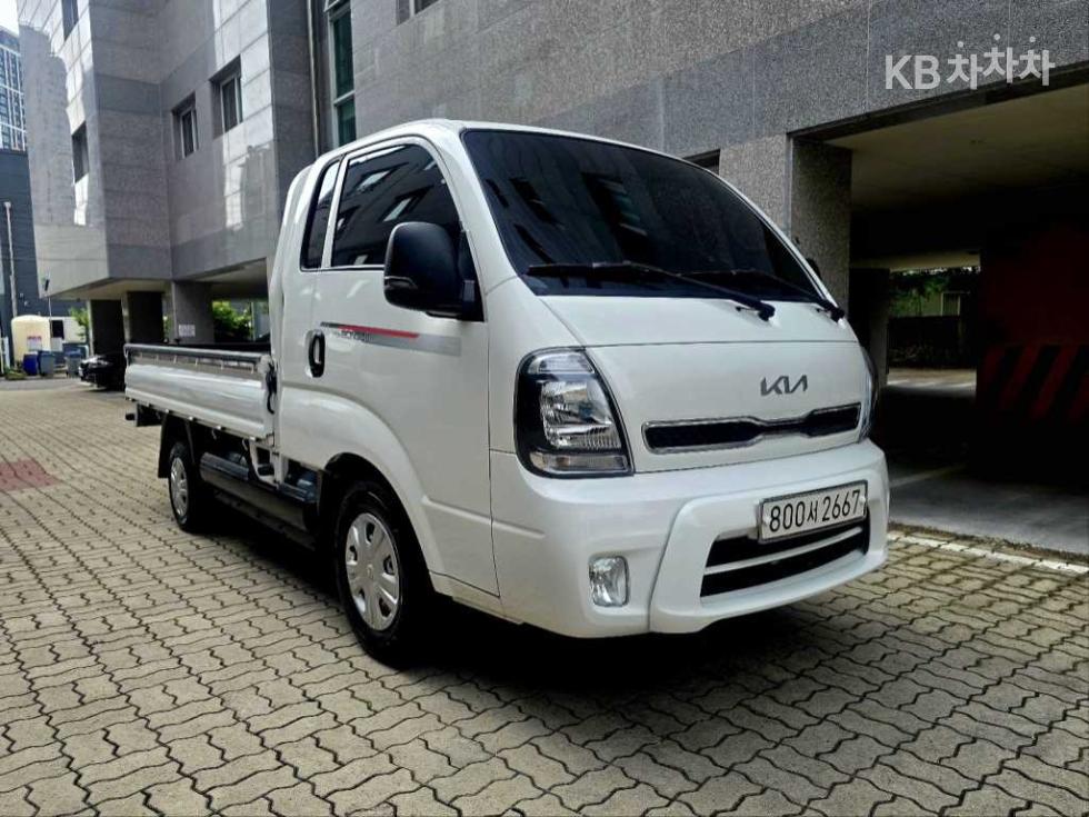 2022 - kia bongo iii