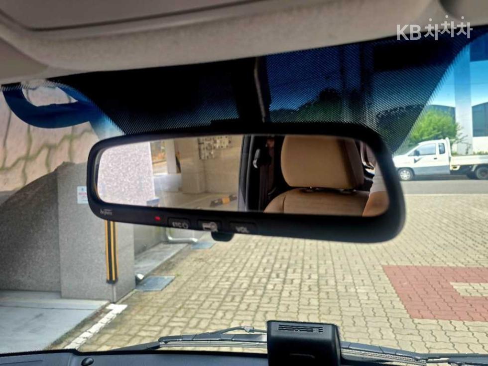 2022 - kia bongo iii