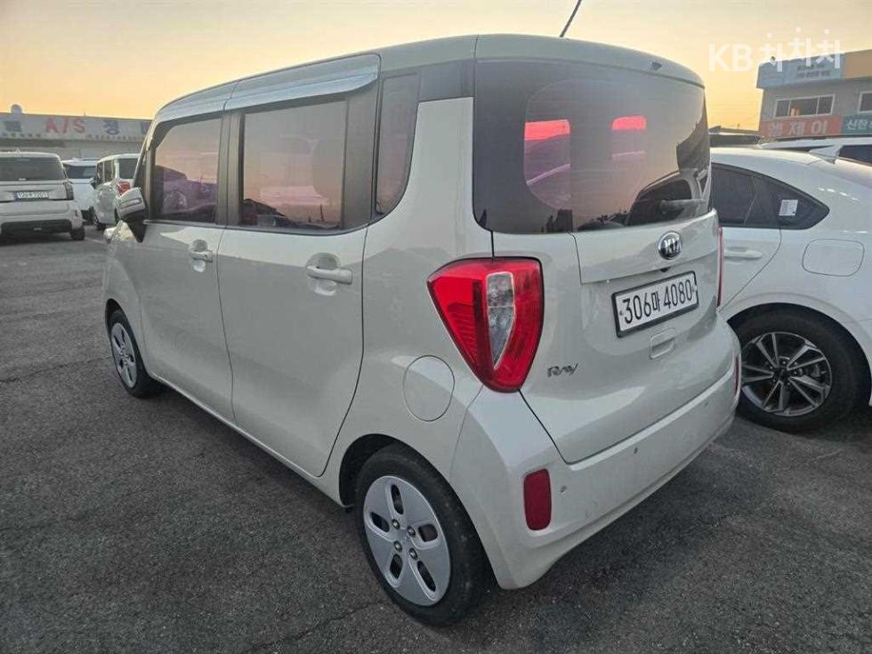 2012 - kia ray
