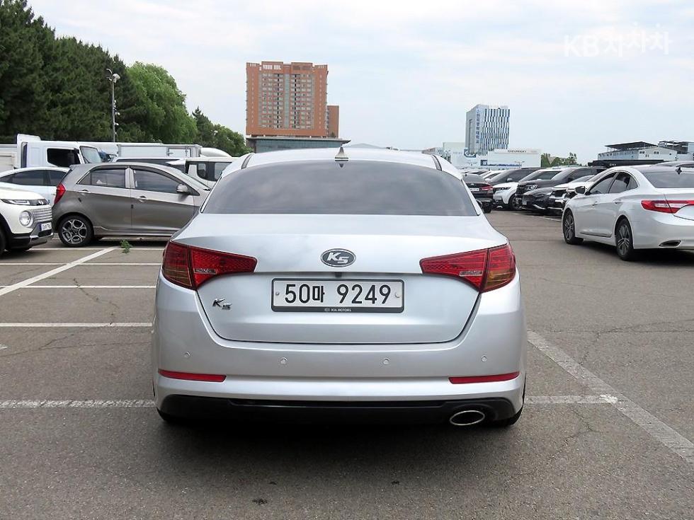 2011 - kia k5