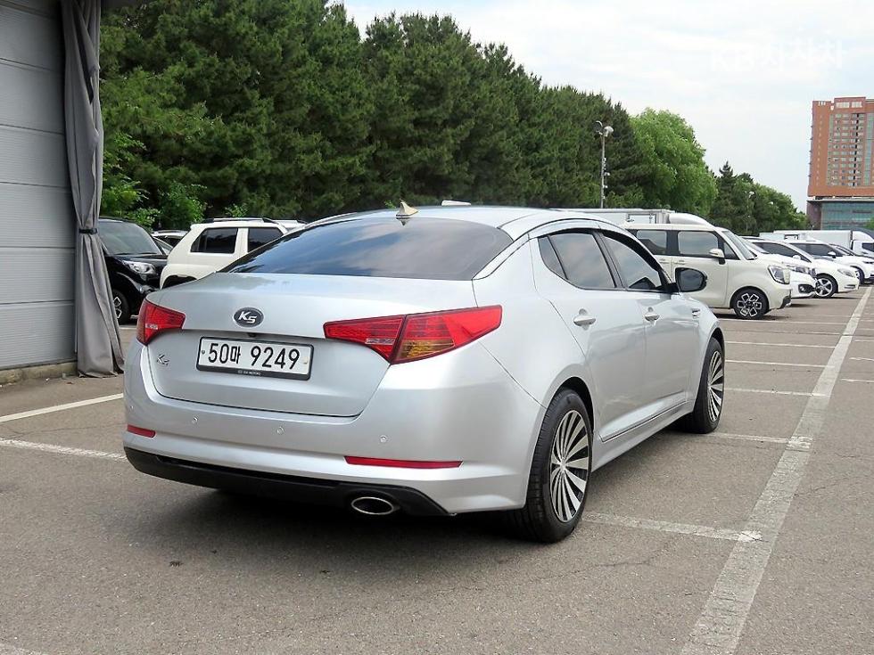 2011 - kia k5