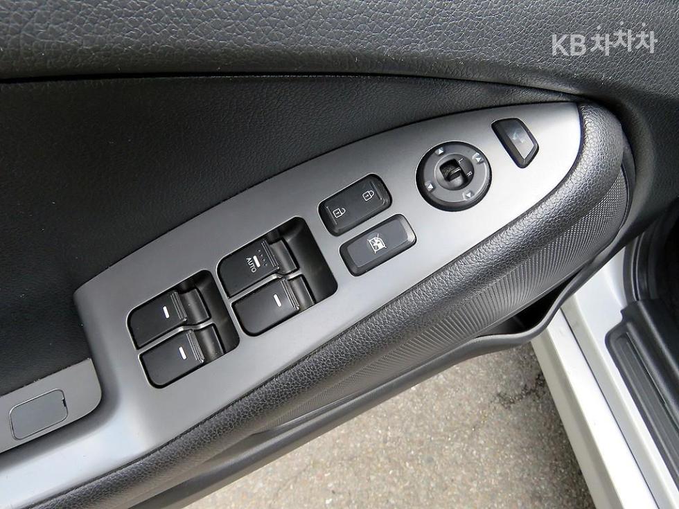 2011 - kia k5