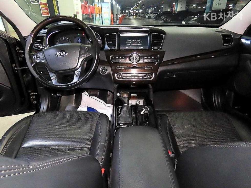2013 - kia k7