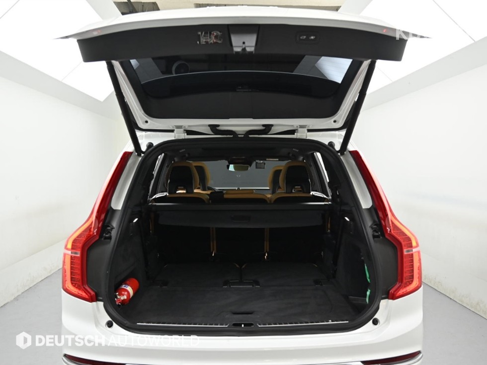 2021 - volvo xc90
