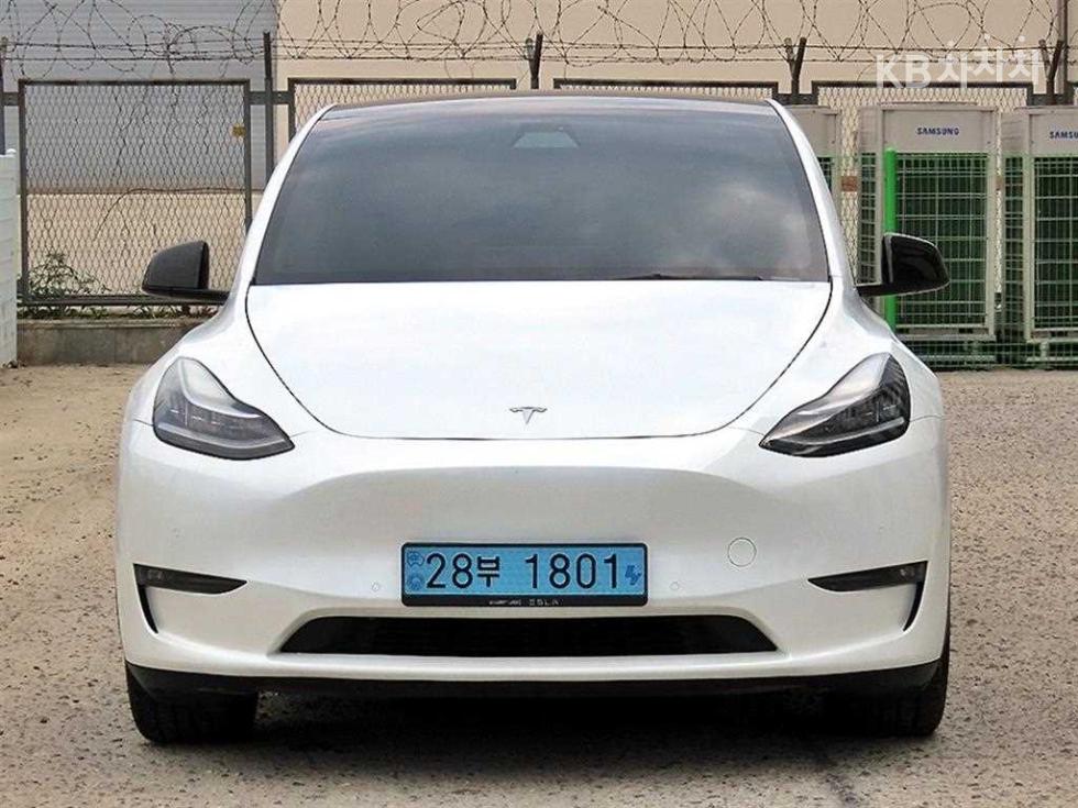 테슬라 모델 Y 2021년식 테슬라 Model Y Long Range