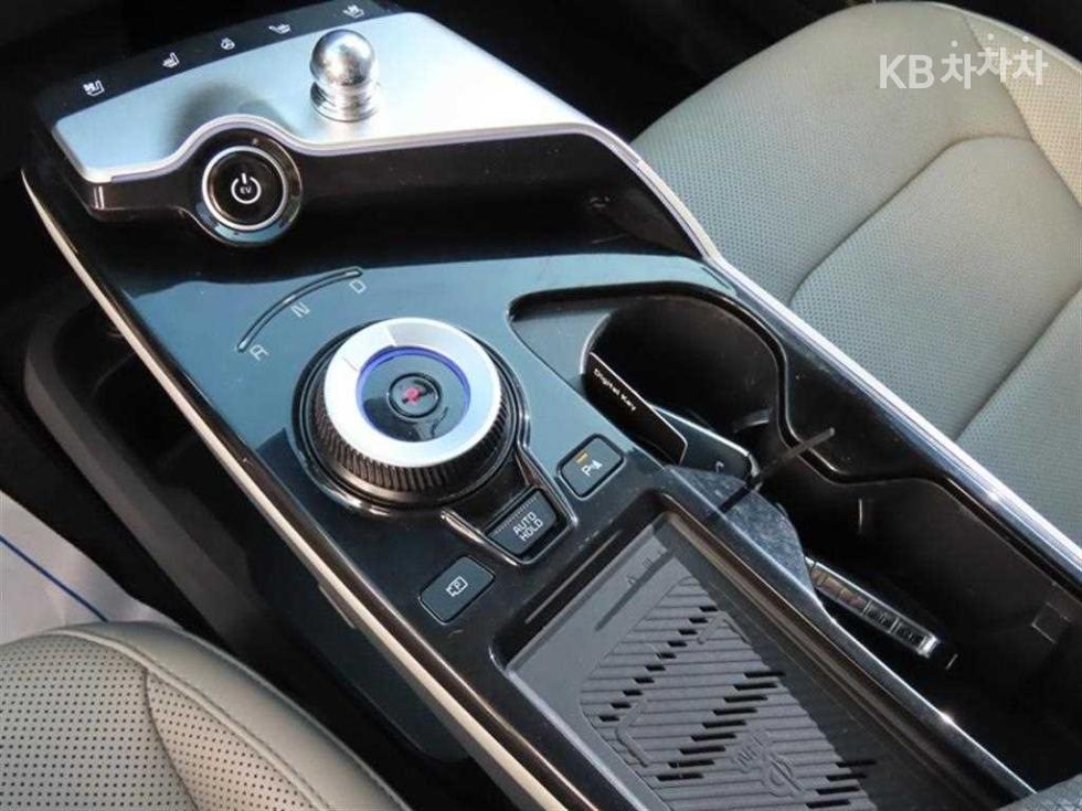 2023 - kia ev6