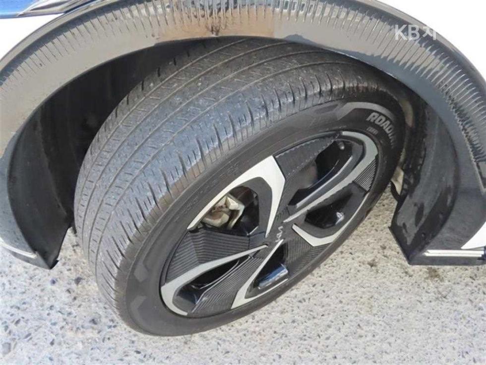 2023 - kia ev6
