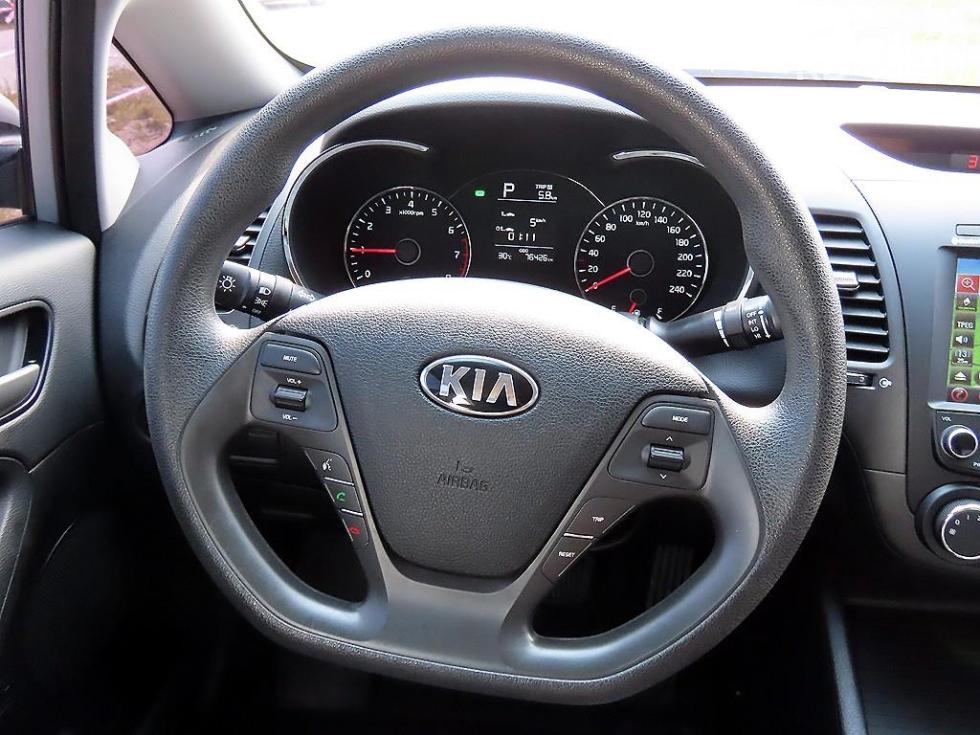 2017 - kia k3