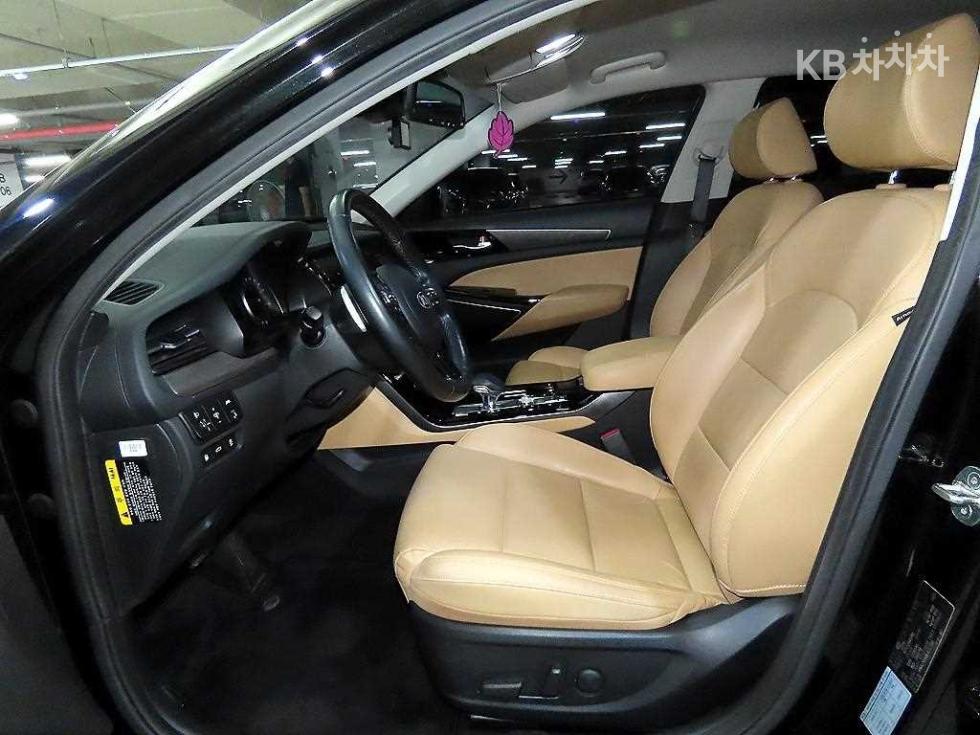 2020 - kia k7