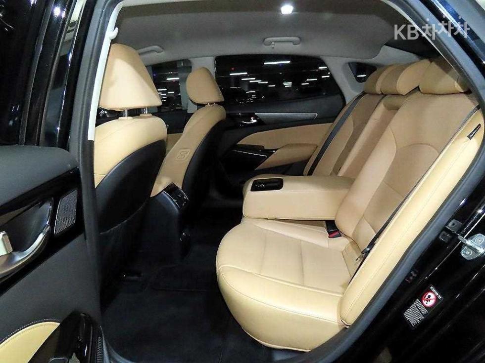 2020 - kia k7