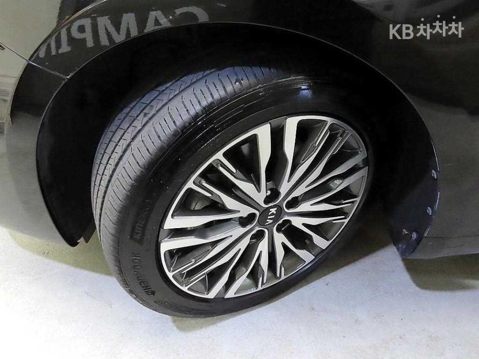 2020 - kia k7