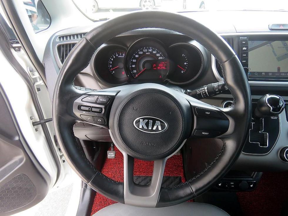 2019 - kia ray