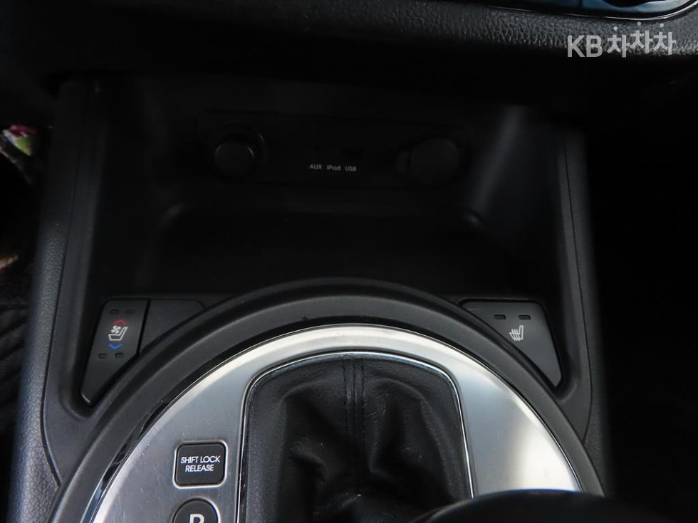 2012 - kia sportage