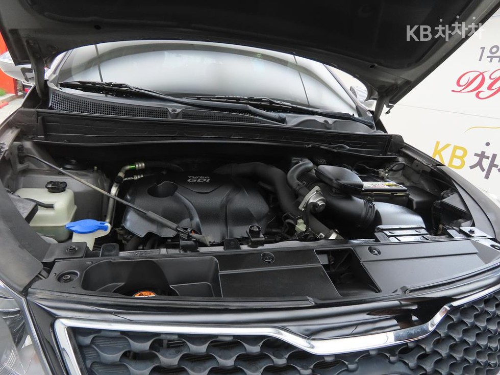 2012 - kia sportage