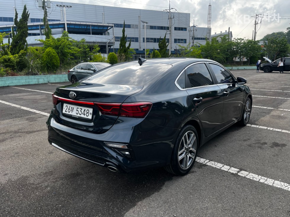 2020 - kia k3
