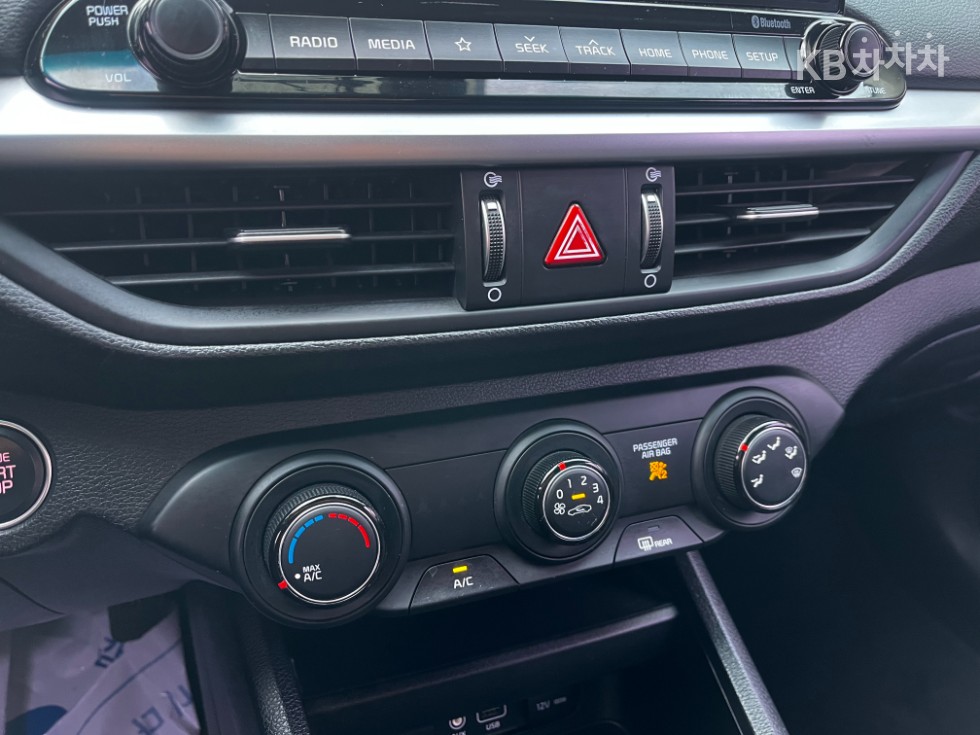 2020 - kia k3